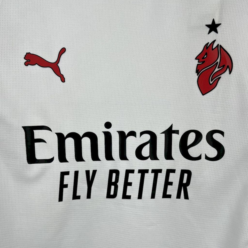 Camiseta de visitante del AC Milan 2025/26
