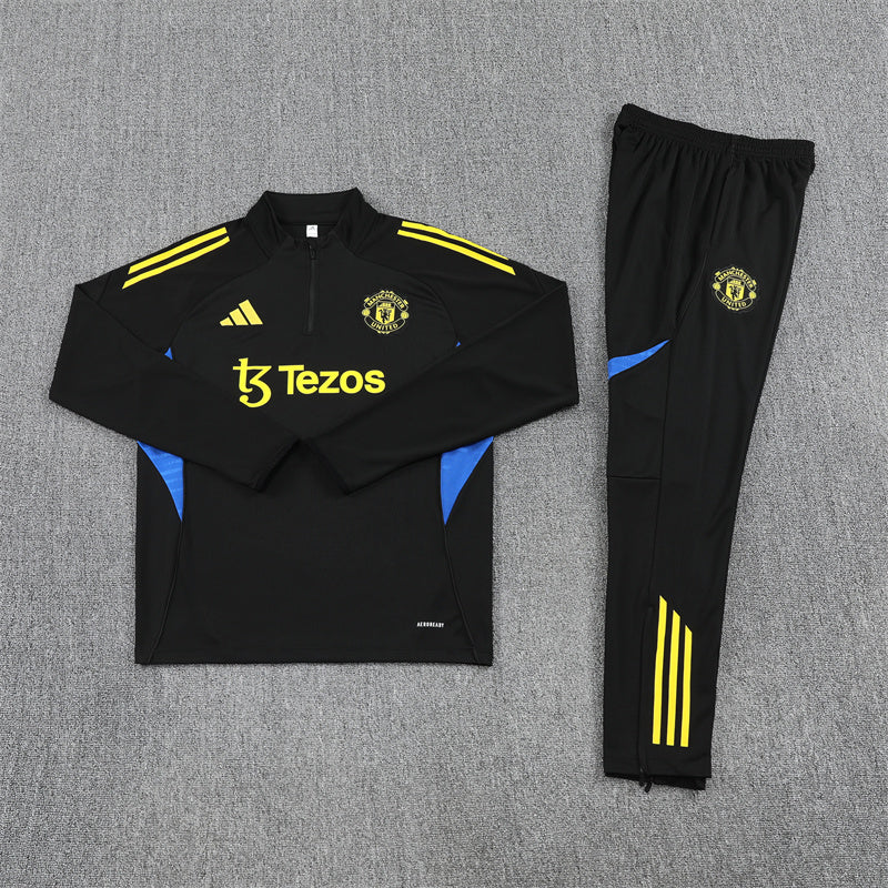 2025/26 Manchester United Training Kit