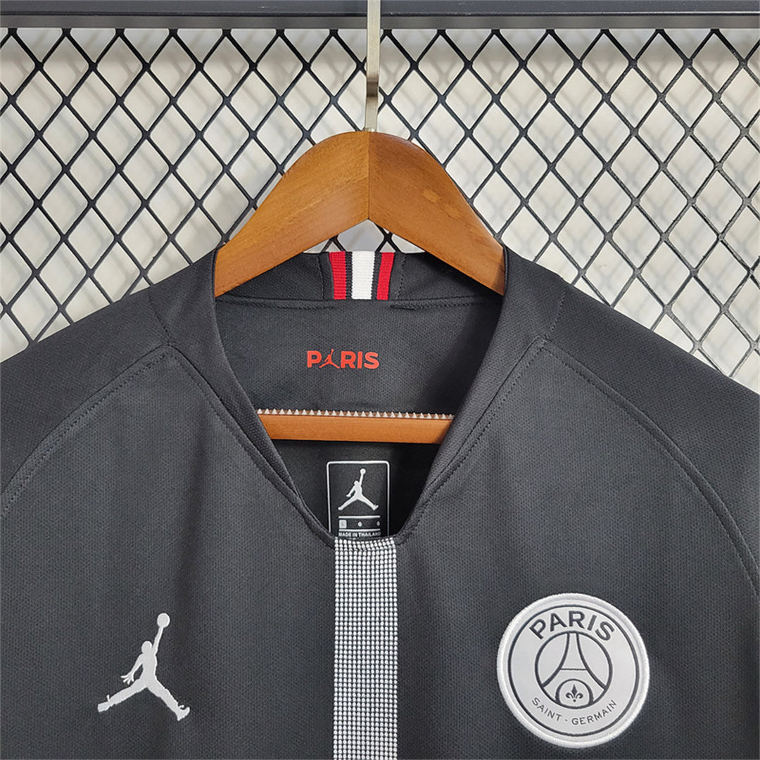PSG 2018-19 Black Champions
League Long sleeve Retro Jersey