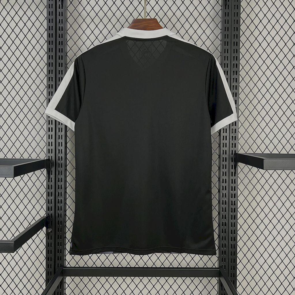 Leicester City 2015-16
Away Retro Jersey