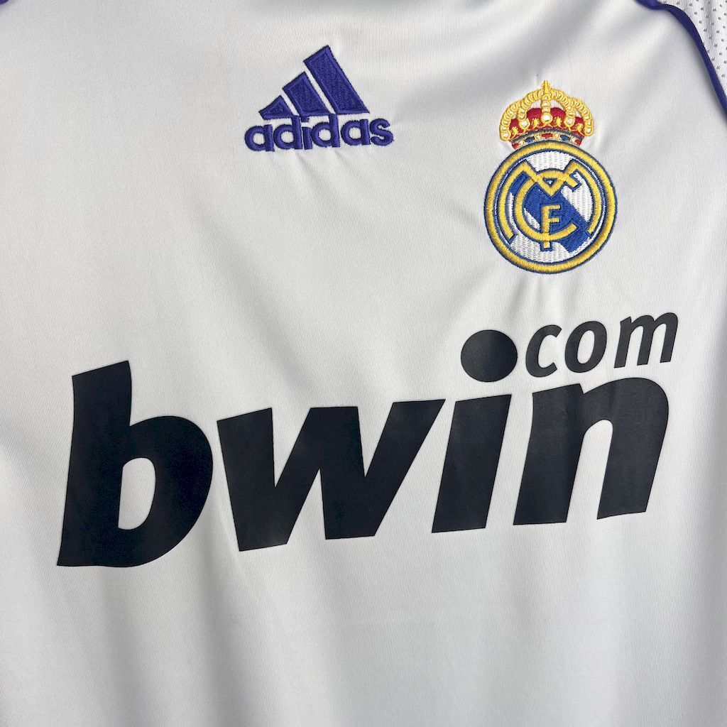 Real Madrid 2010-11 home Retro Jersey