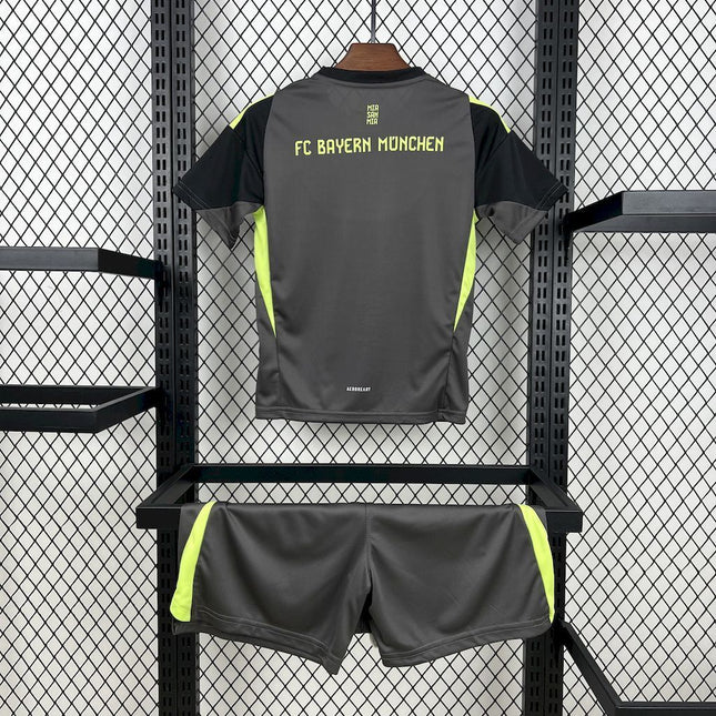 2025/26 Bayern Kid’s Set