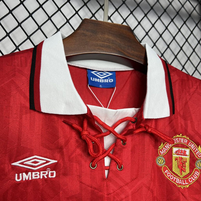 Manchester United 1994 Home
Retro Jersey