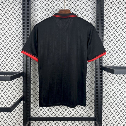 AC Milan 1997/98 Third Retro
Jersey