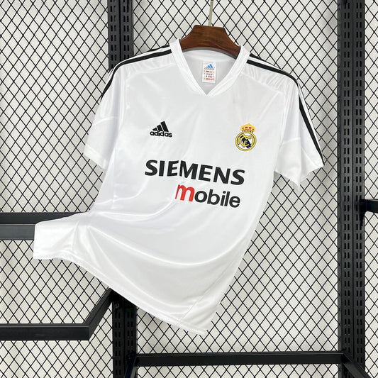 Maillot domicile du Real Madrid 2004/05