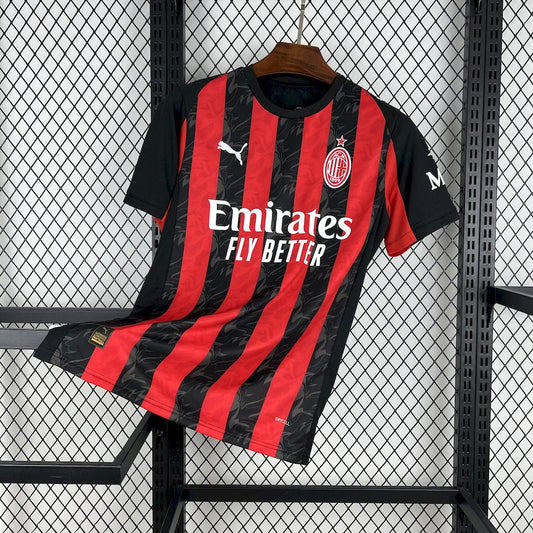 Maillot domicile de l'AC Milan 2025/26